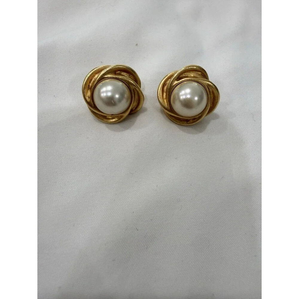 KJL Kenneth Jay Lane Gold Pearl Swirl Knot Earrings Statement Vintage - Picture 6 of 6